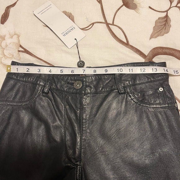 Danier leather pants - Picture 6 of 7